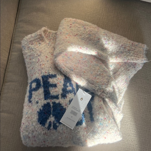Spiritual Gangster Cream and Blue Peace Out Sweater - Picture 6 of 6